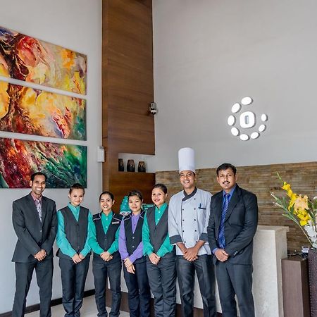Octave Hotel - Double Road Bangalore Extérieur photo