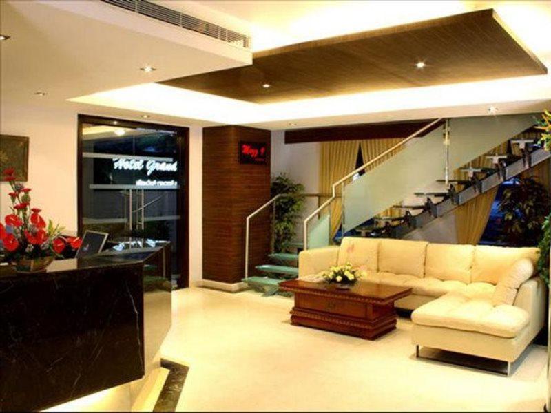 Octave Hotel - Double Road Bangalore Extérieur photo