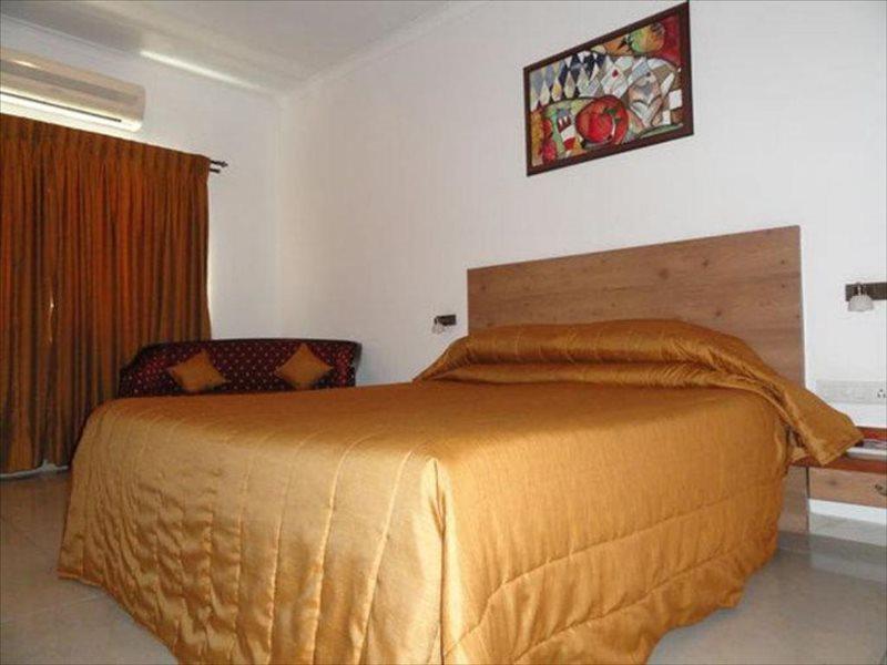Octave Hotel - Double Road Bangalore Chambre photo