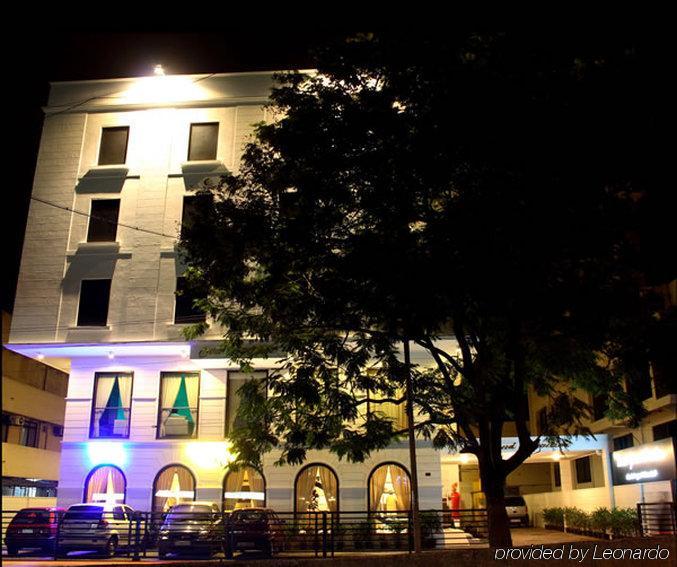 Octave Hotel - Double Road Bangalore Extérieur photo
