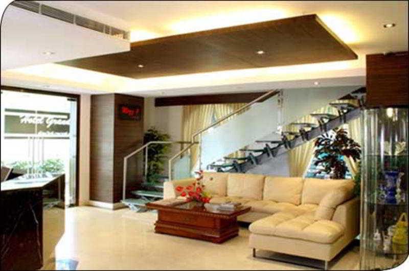 Octave Hotel - Double Road Bangalore Extérieur photo